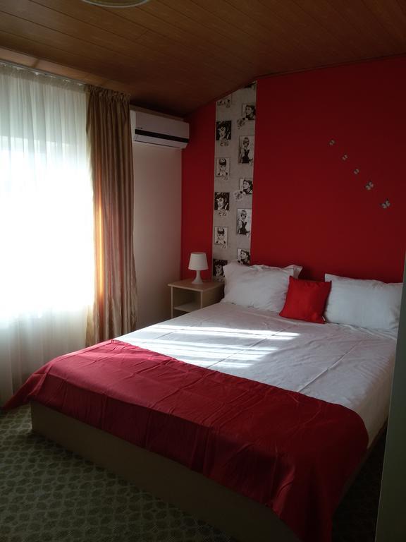 בוקרשט City Comfort Villa חדר תמונה